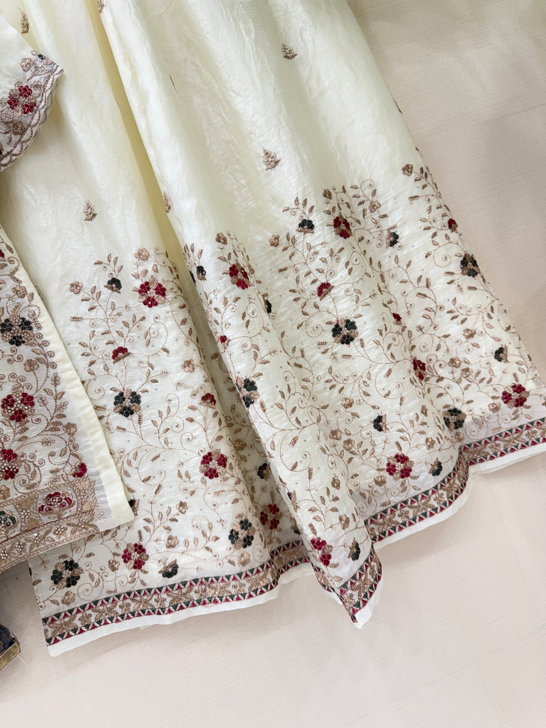 Pakistani chinnon suits 2969