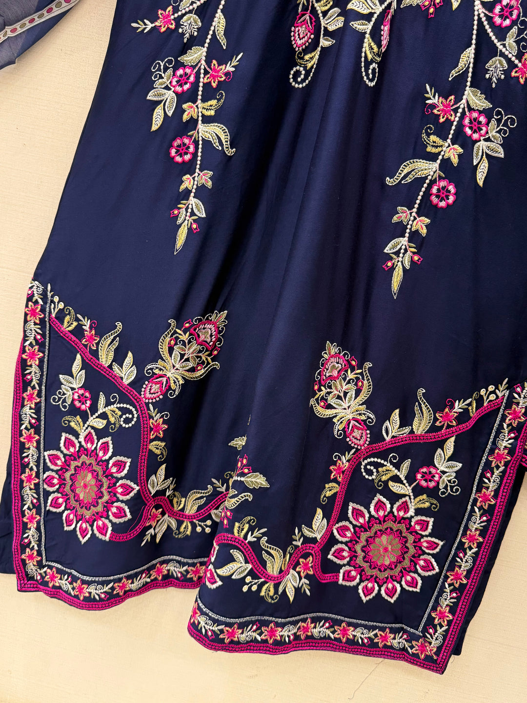 Embroidered Long Kaftan’s