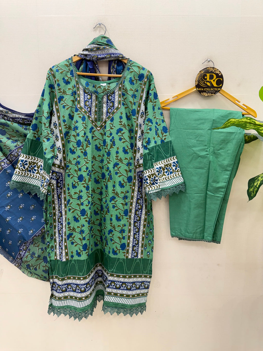 Cotton ready to wear’s suits