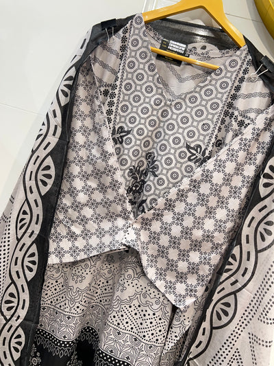 Cotton Ready to Wear suit 2205