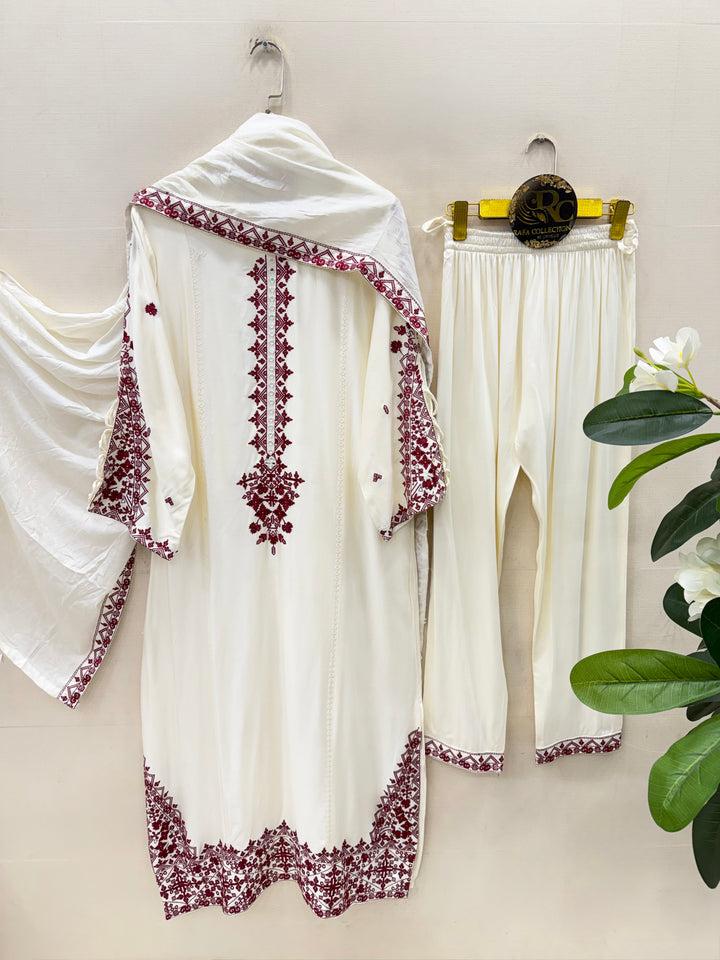 Embroidered Long Kaftan’s
