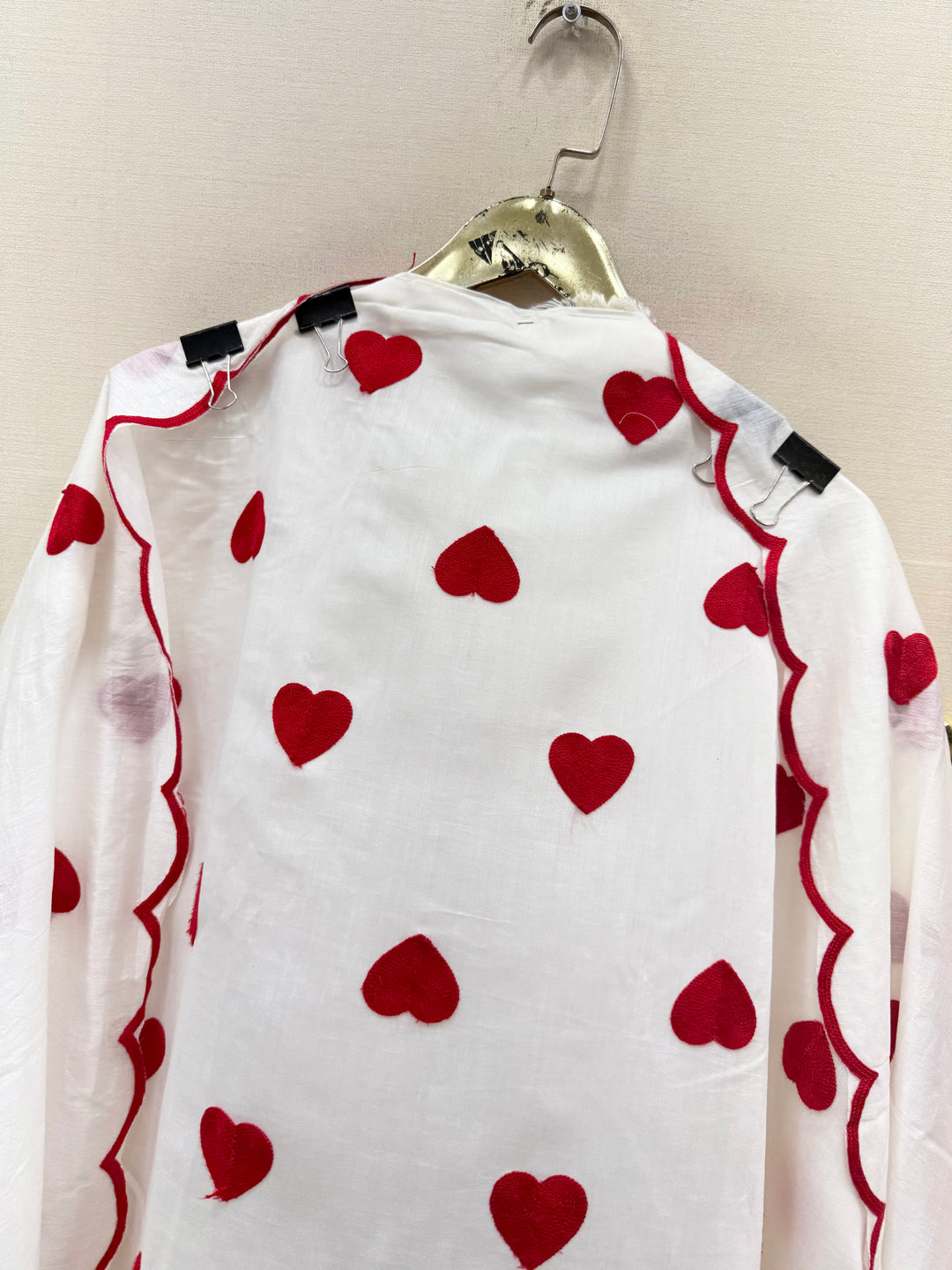 Viral heart embroidered unstitched Suits