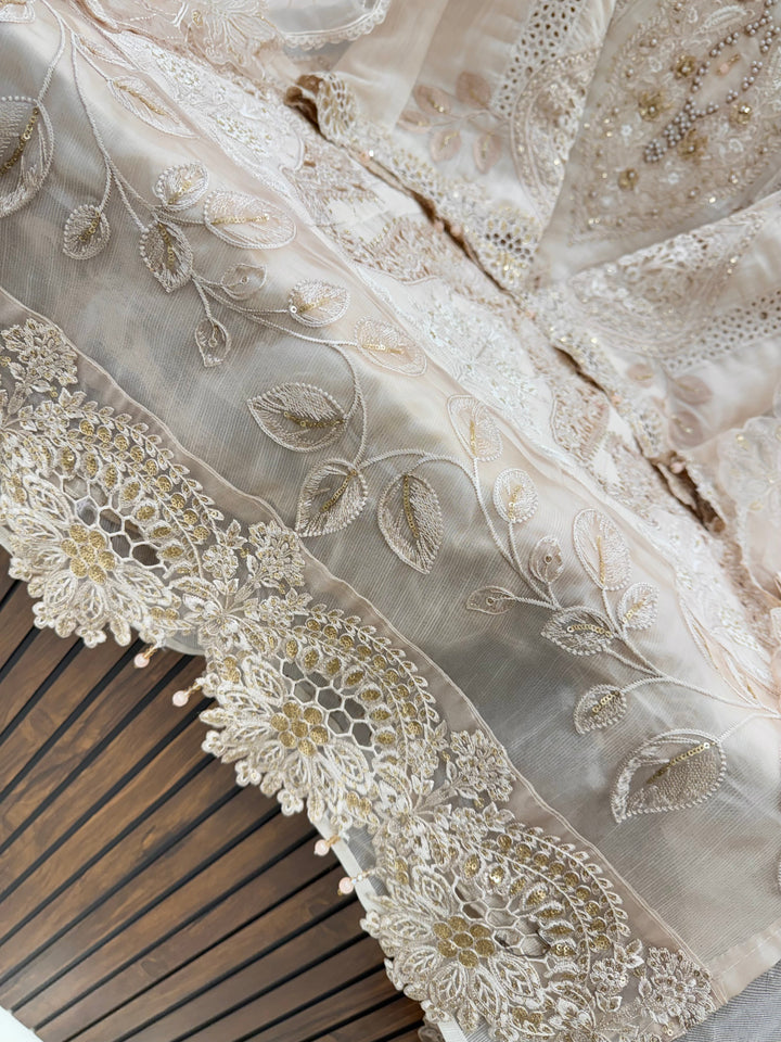 Premium cutwork suit 7014