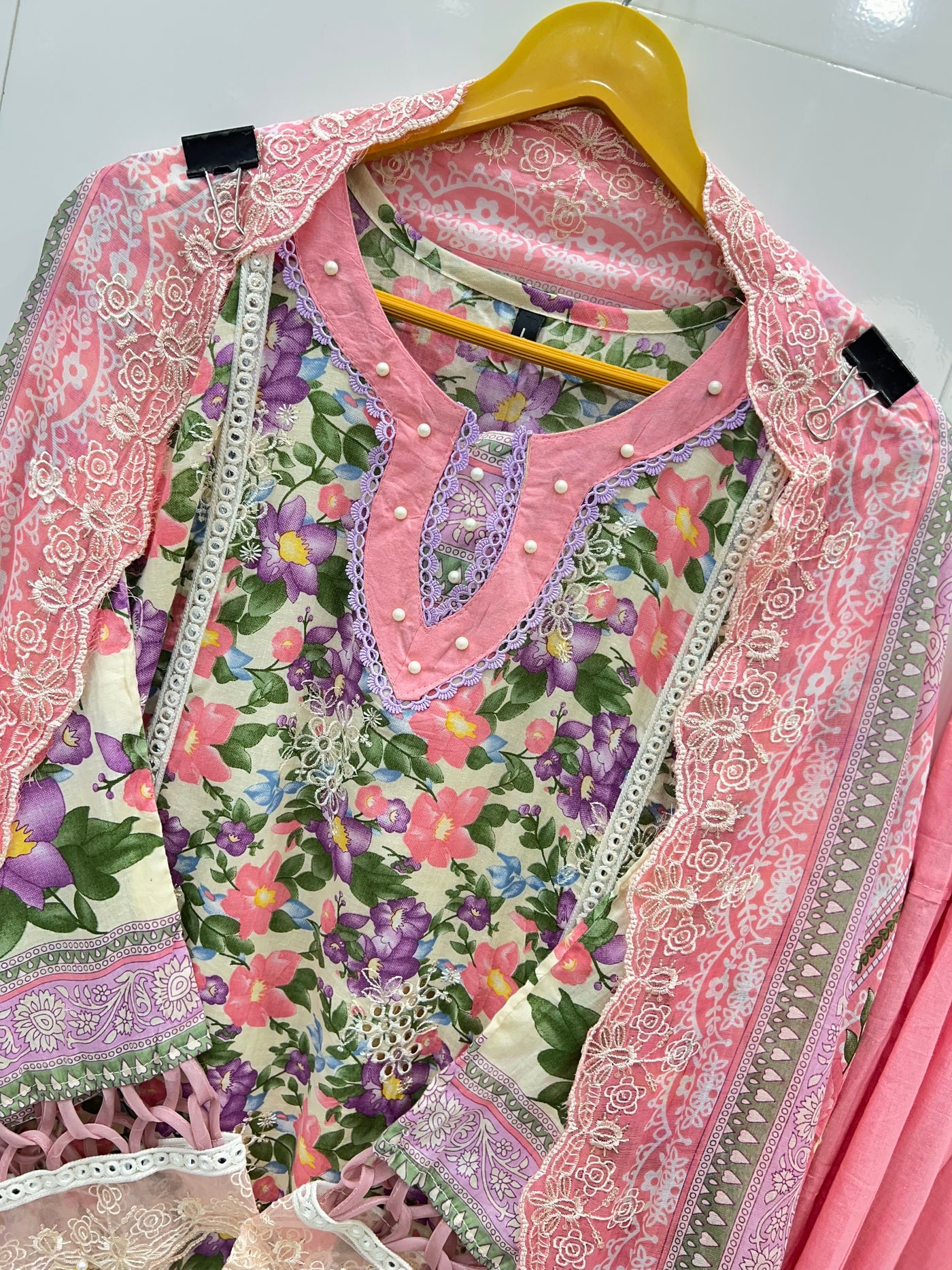 Farshi Pakistani suits 2590