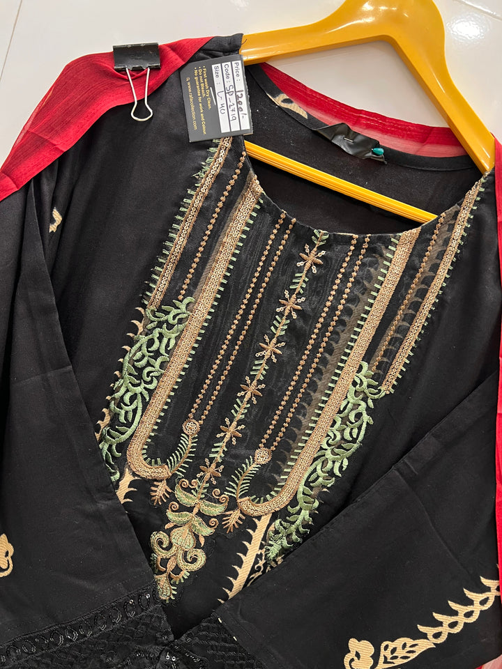 Pakistani patch work suit 2719