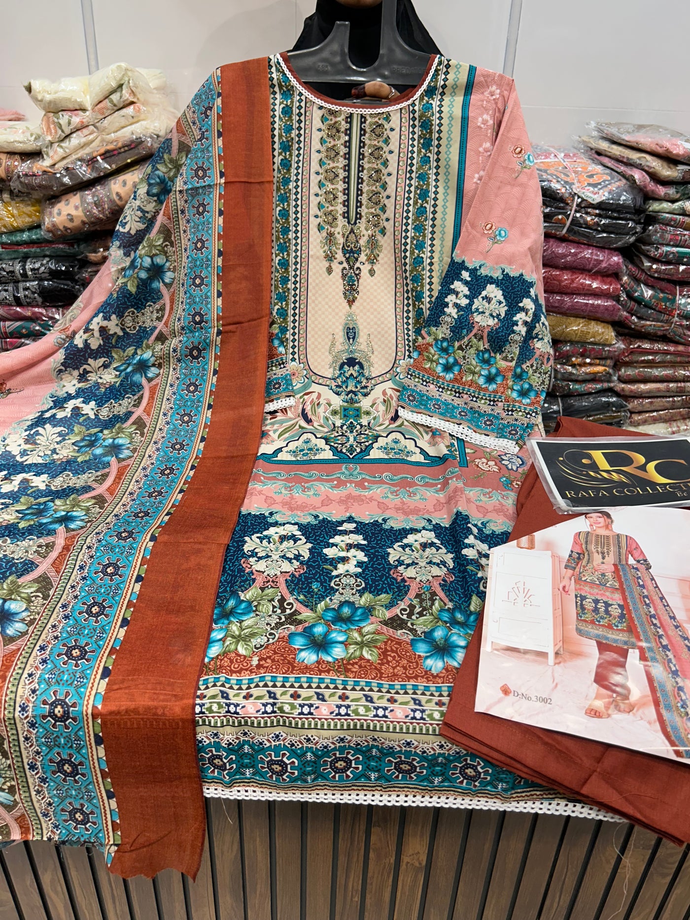 Pakistani printed Ready Made Suit 1358