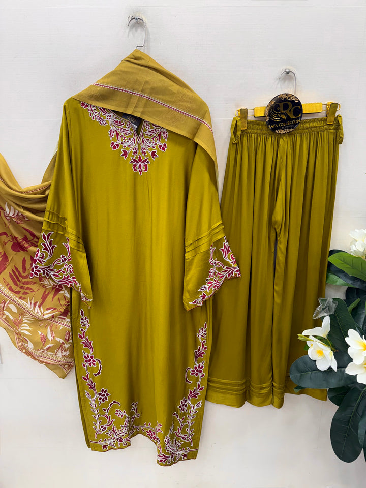 Pakistani Formal Suits