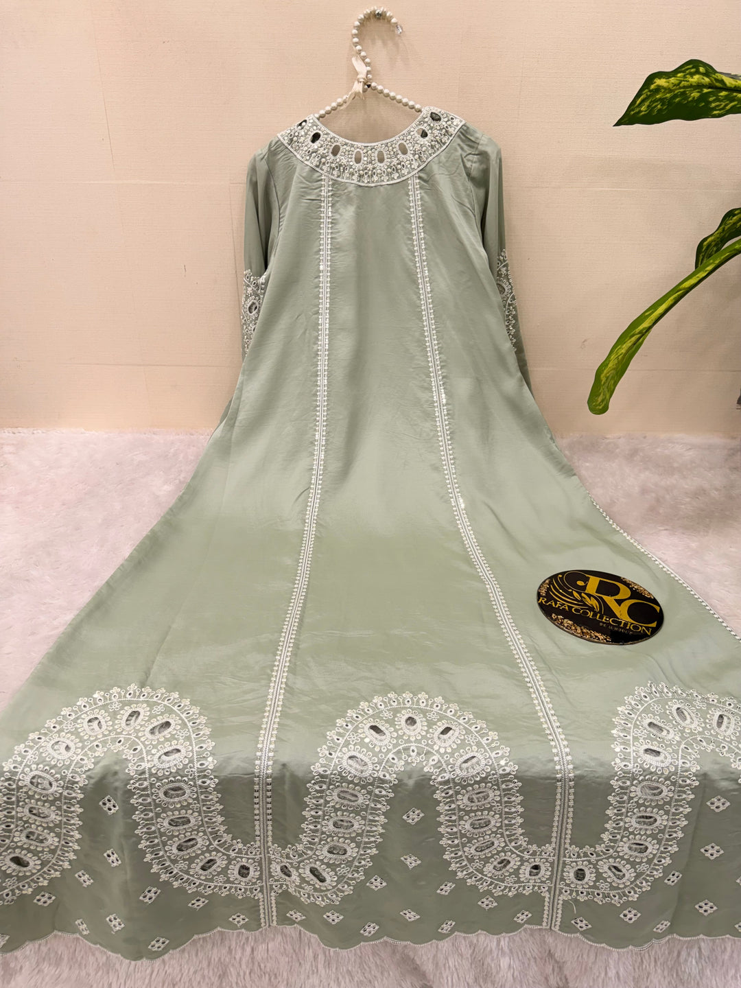 Premium cutwork long suits