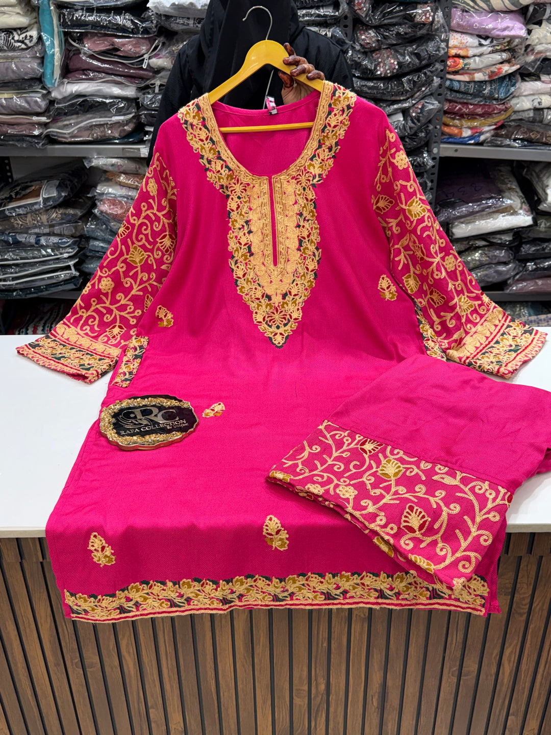 Kashmiri pairhan 3154