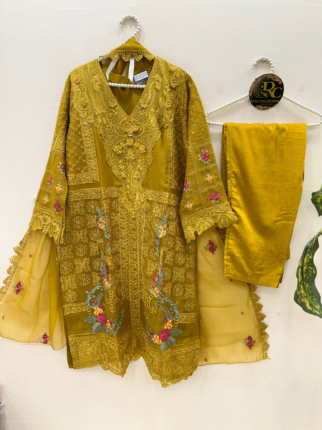 Pakistani Chiffon Sale Suits