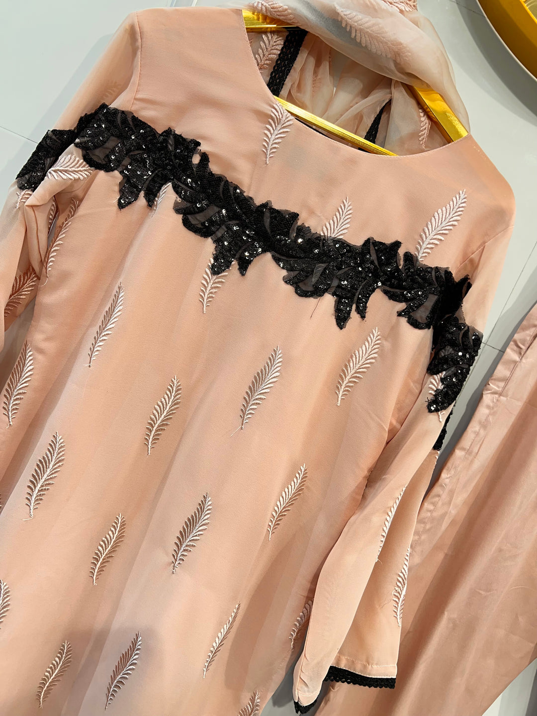 Pakistani formals 2268