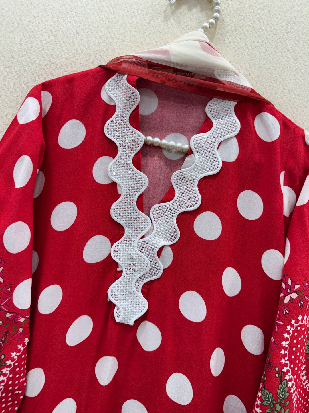 polka dot Pakistani Suits