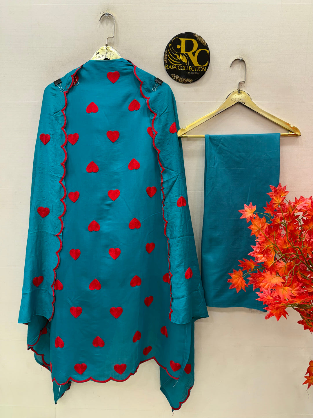 Viral heart embroidered unstitched Suits