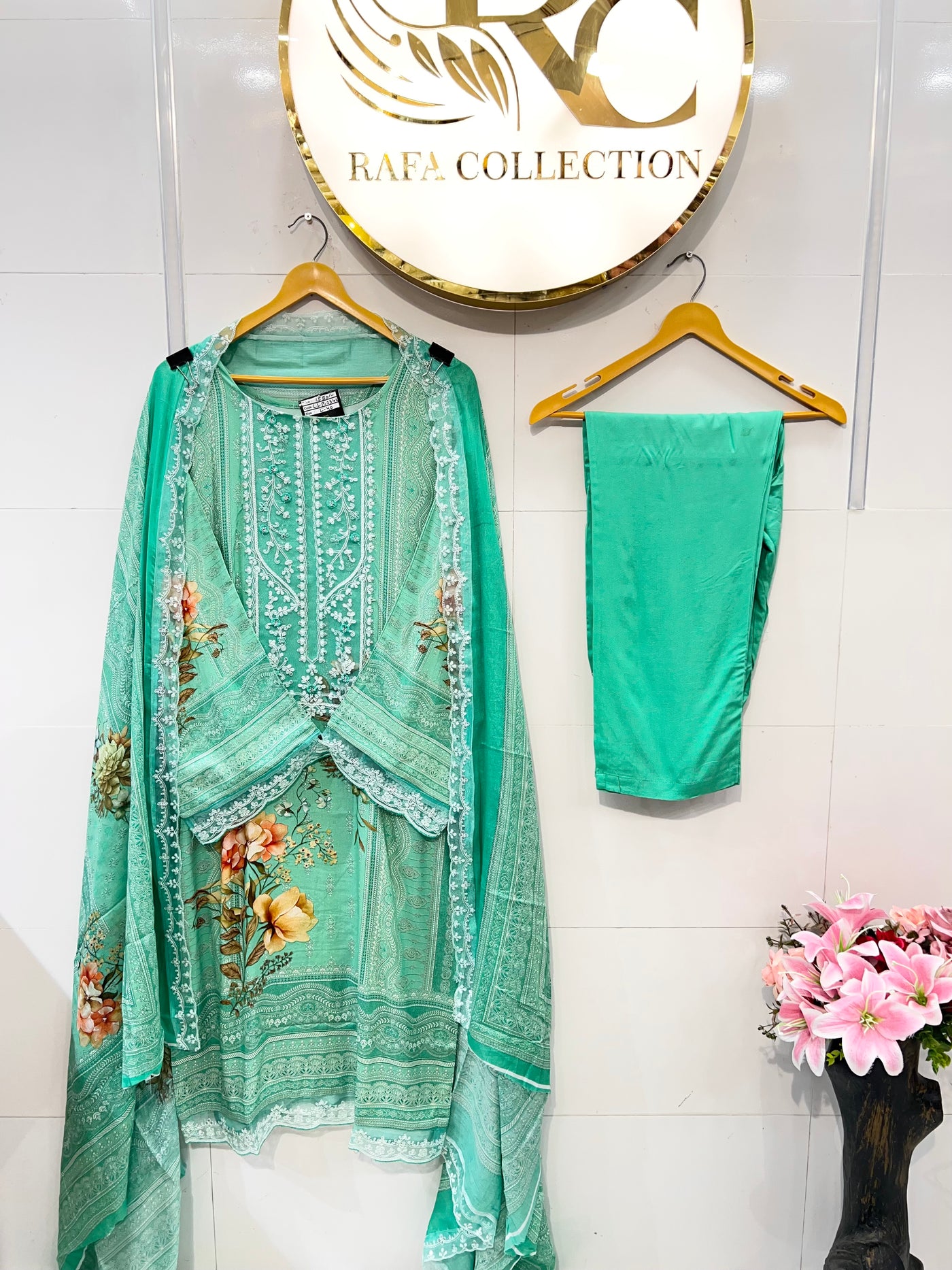 Lawn Patch Work Suits 2342