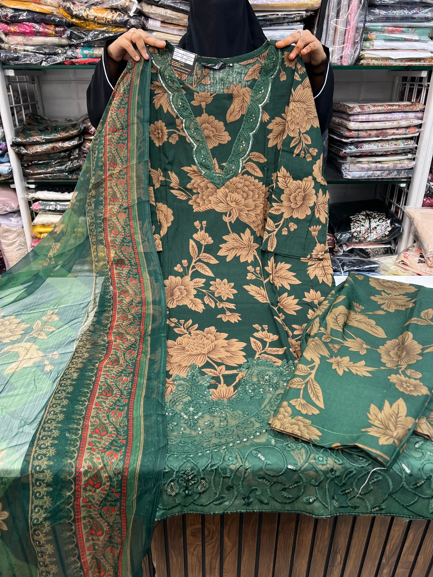Pakistani patch work suits 2602