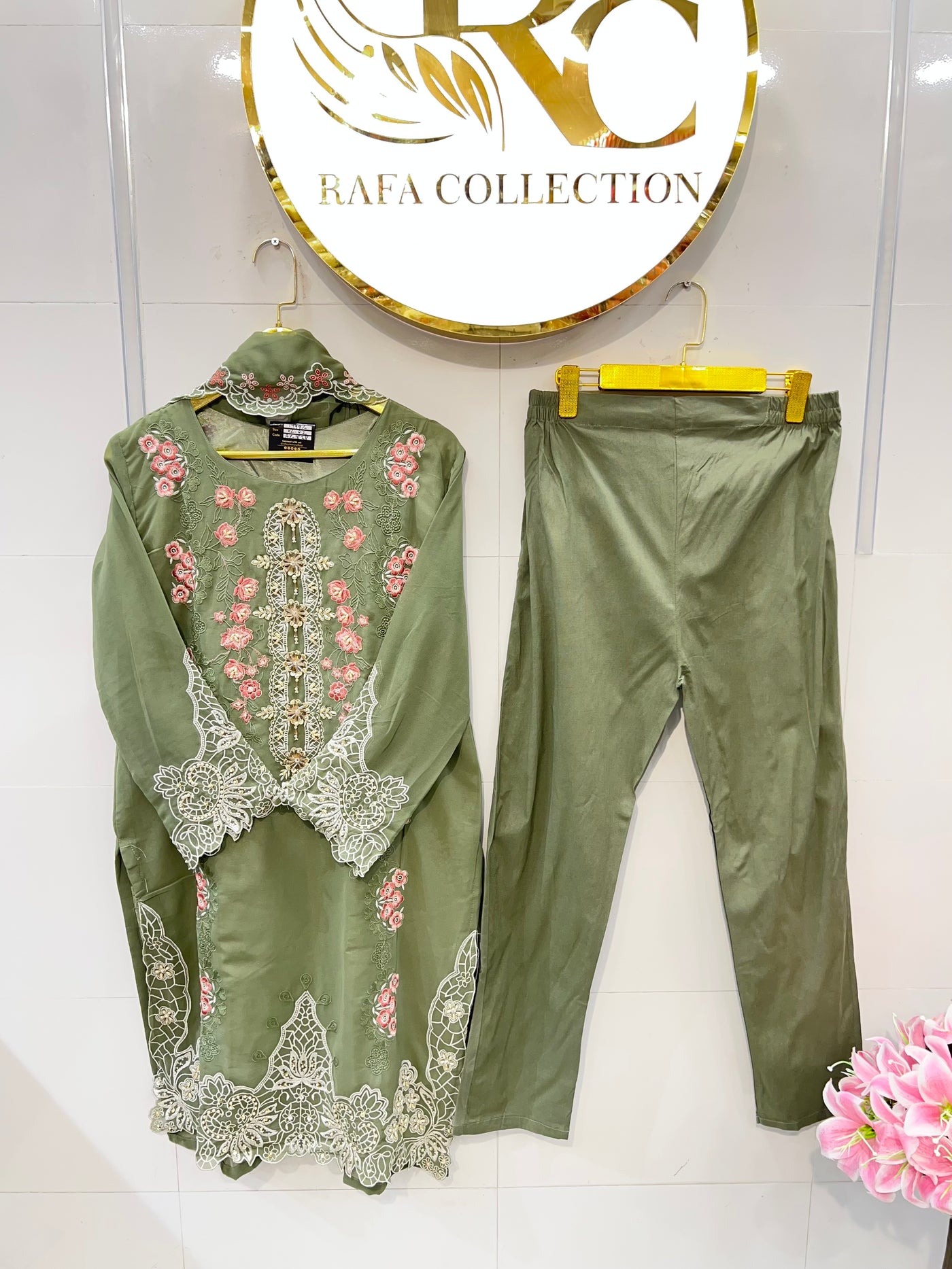 Pakistani Handwork Suits 1828