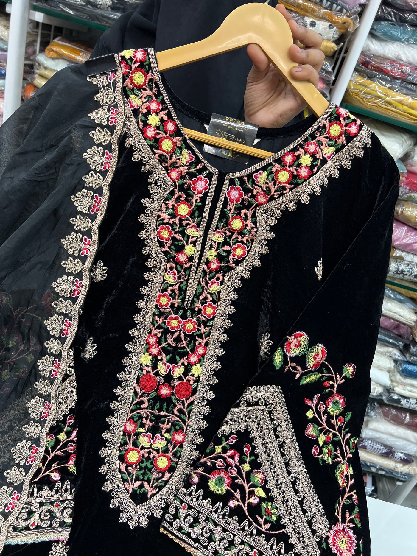 Velvet luxury collection 584