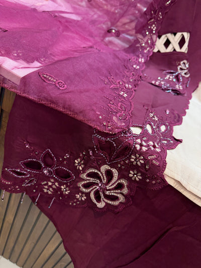 Premium cutwork suit 2556