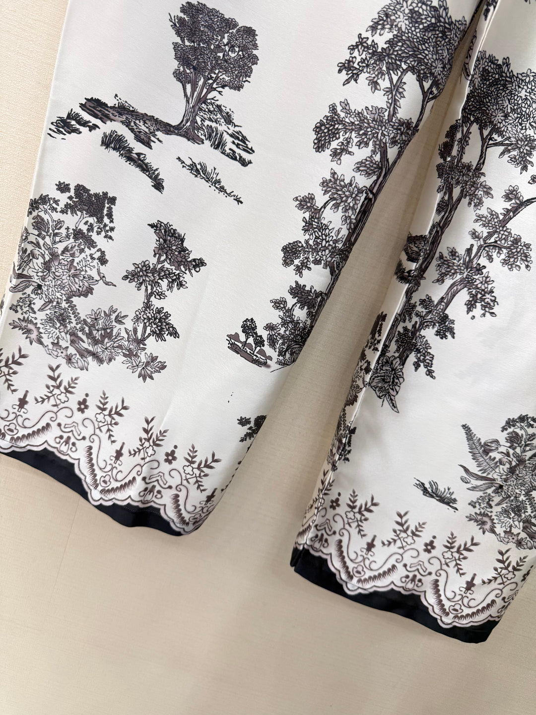 Satin embroidered Suits 7005