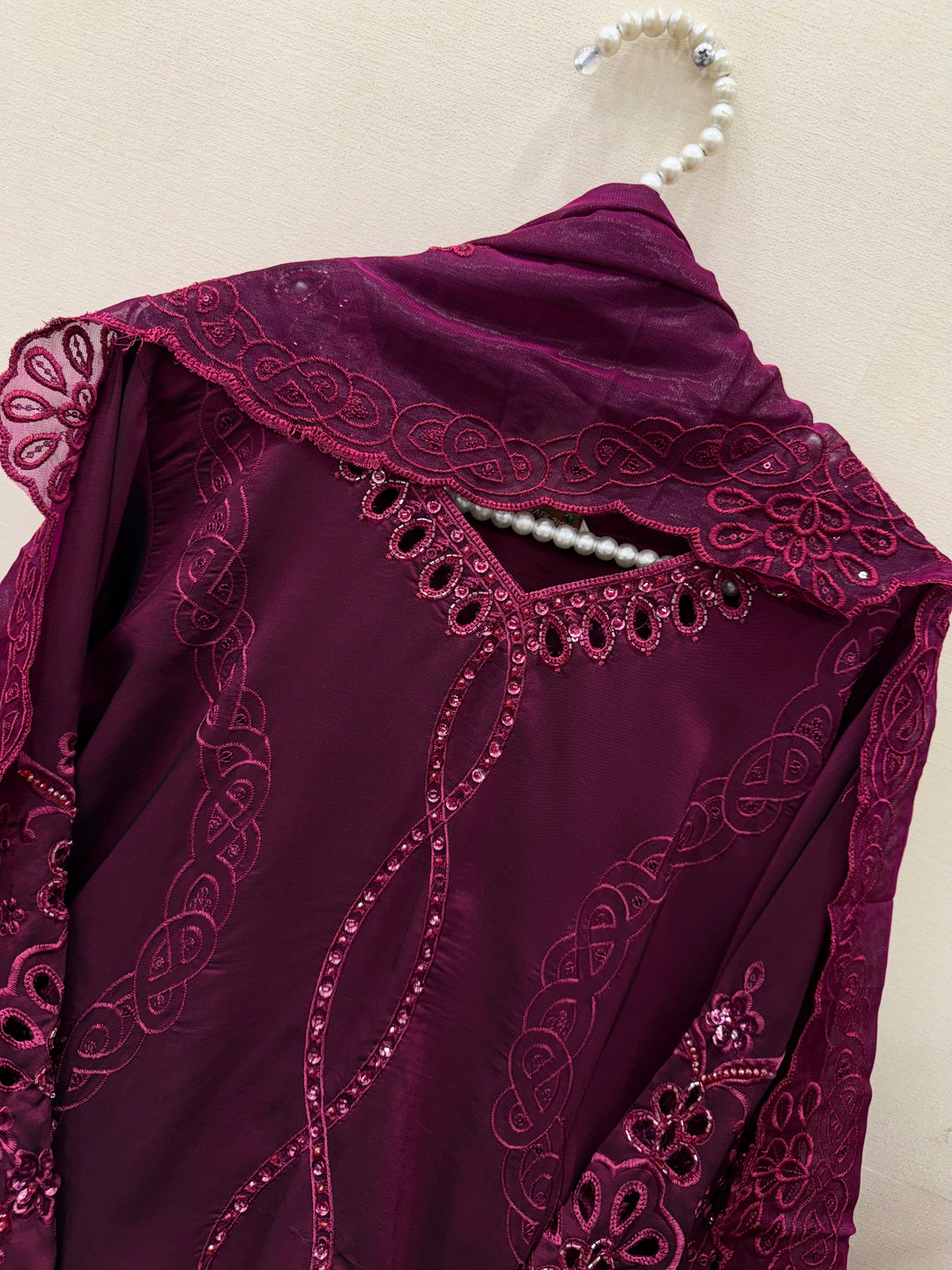 Long cutwork suits