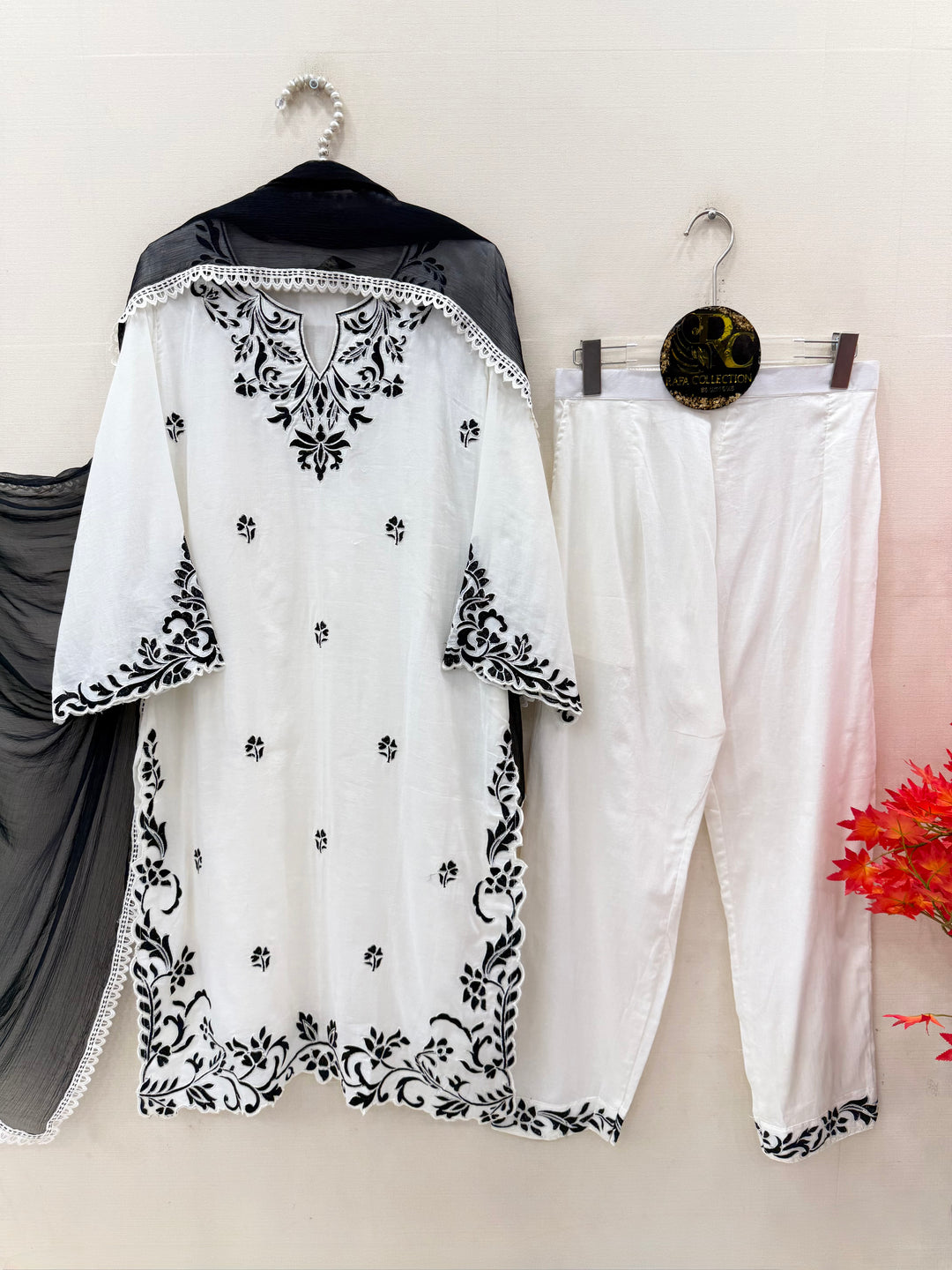 Pakistani Formals Suits