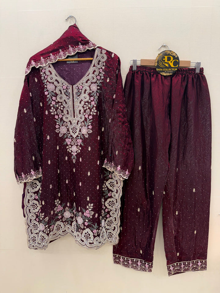 Pakistani formals suits 2804