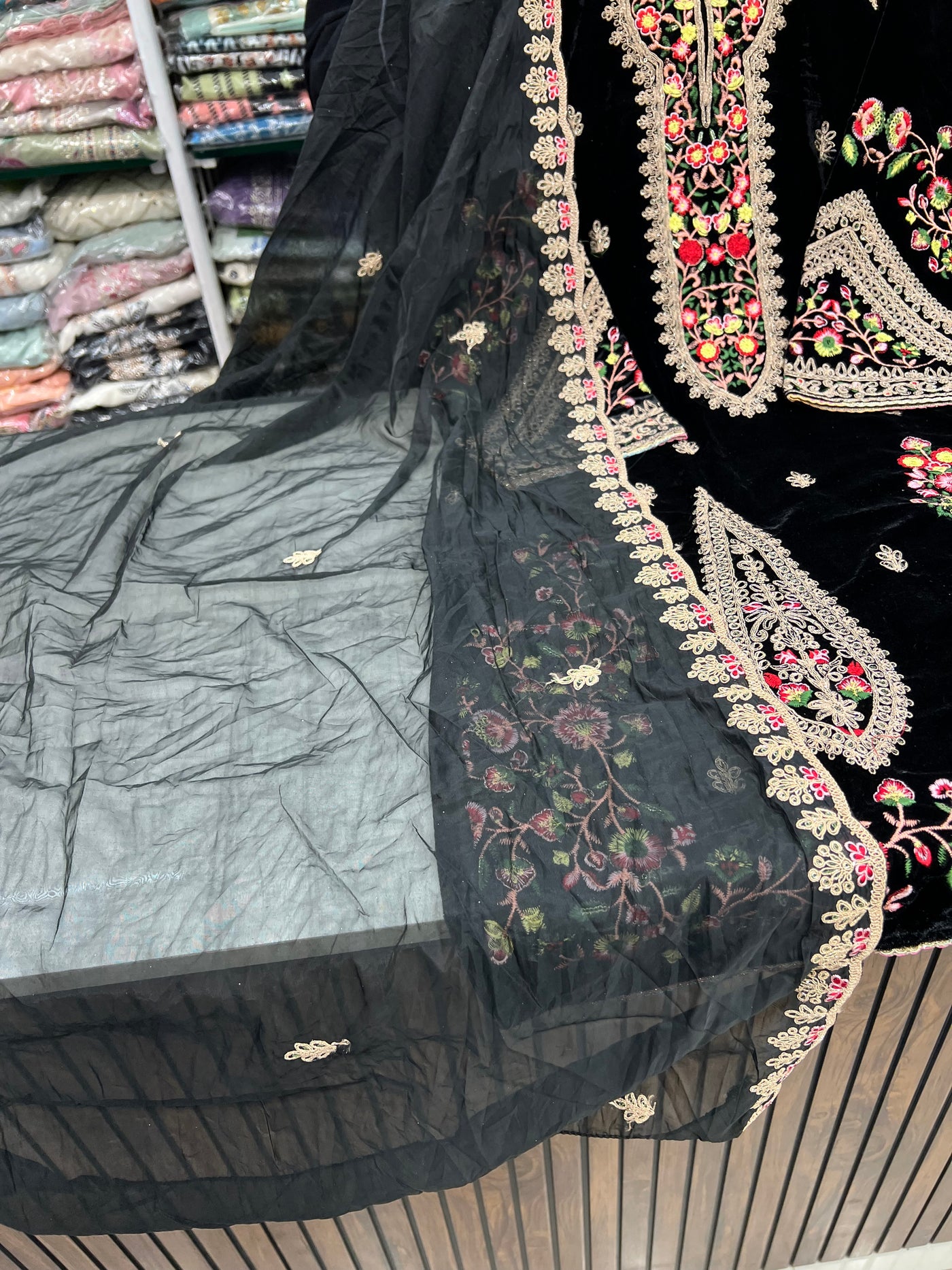 Velvet luxury collection 584