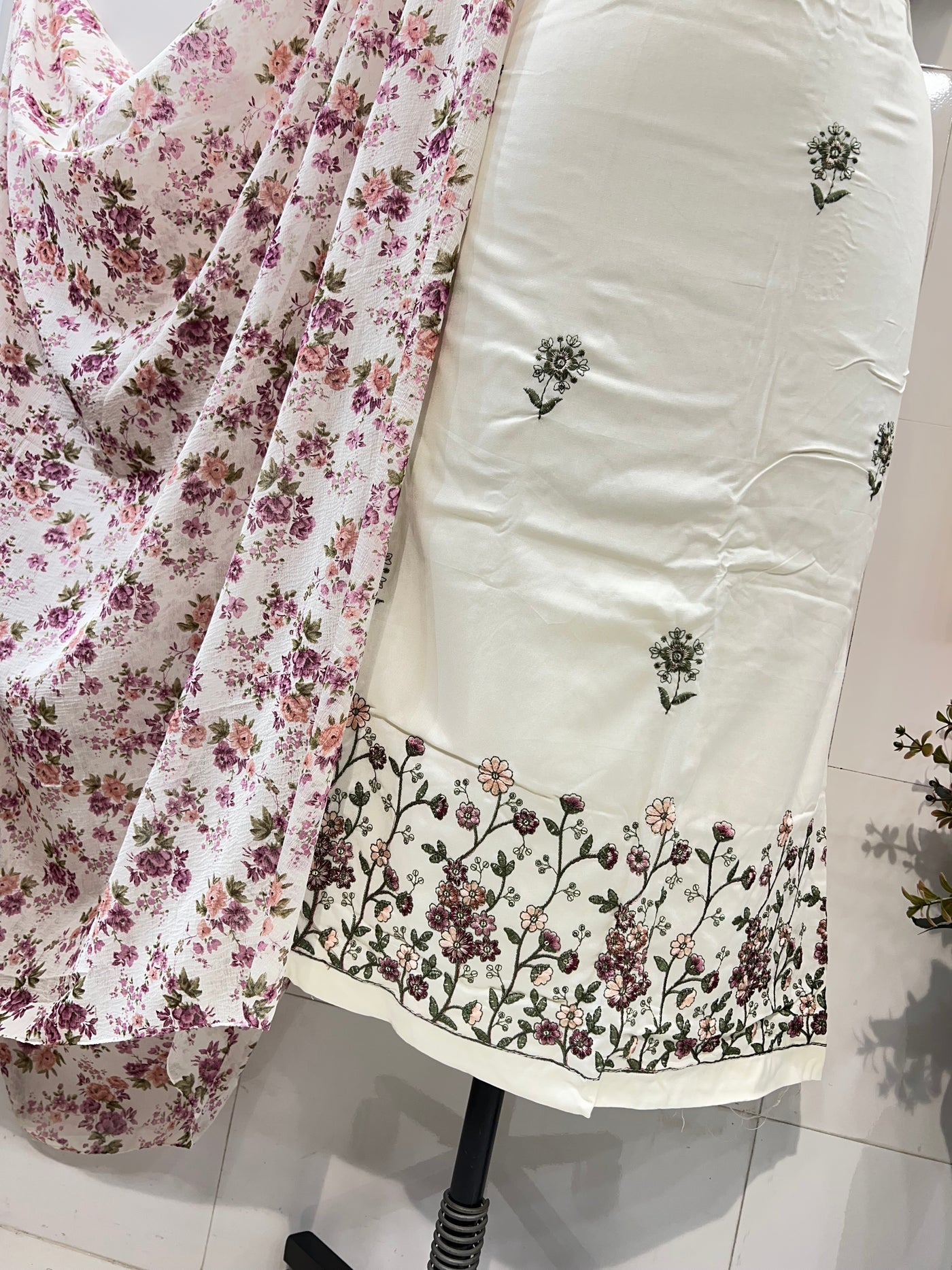 Rayon Unstitch suits 2331