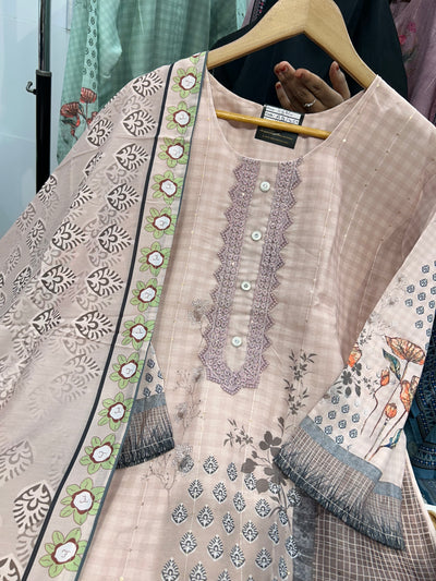 Pakistani print suit 460