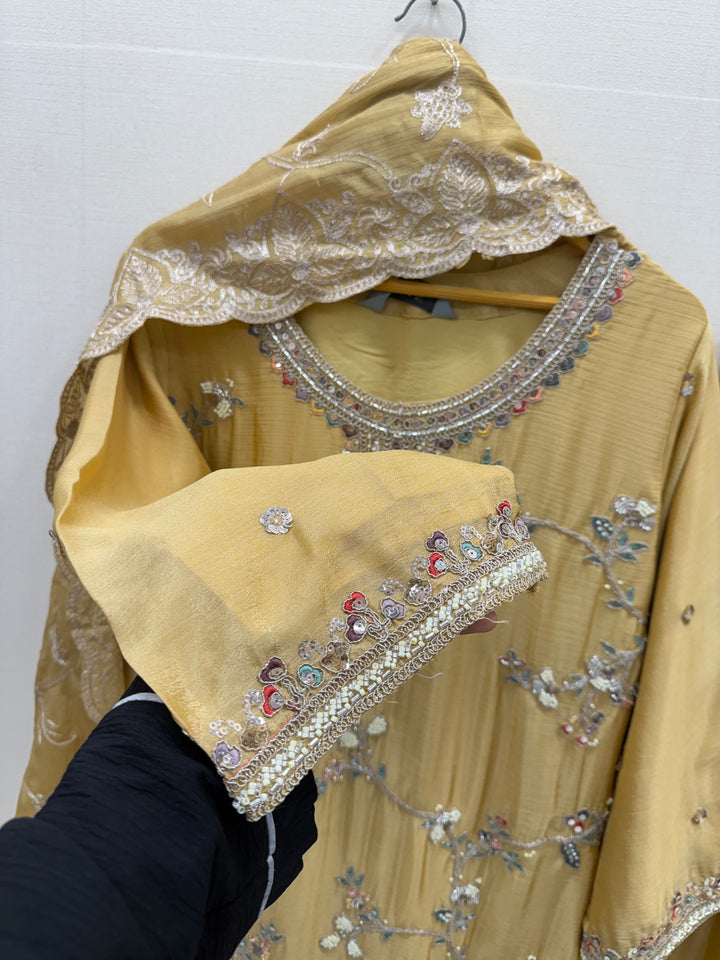 Royal Party Wear Suit