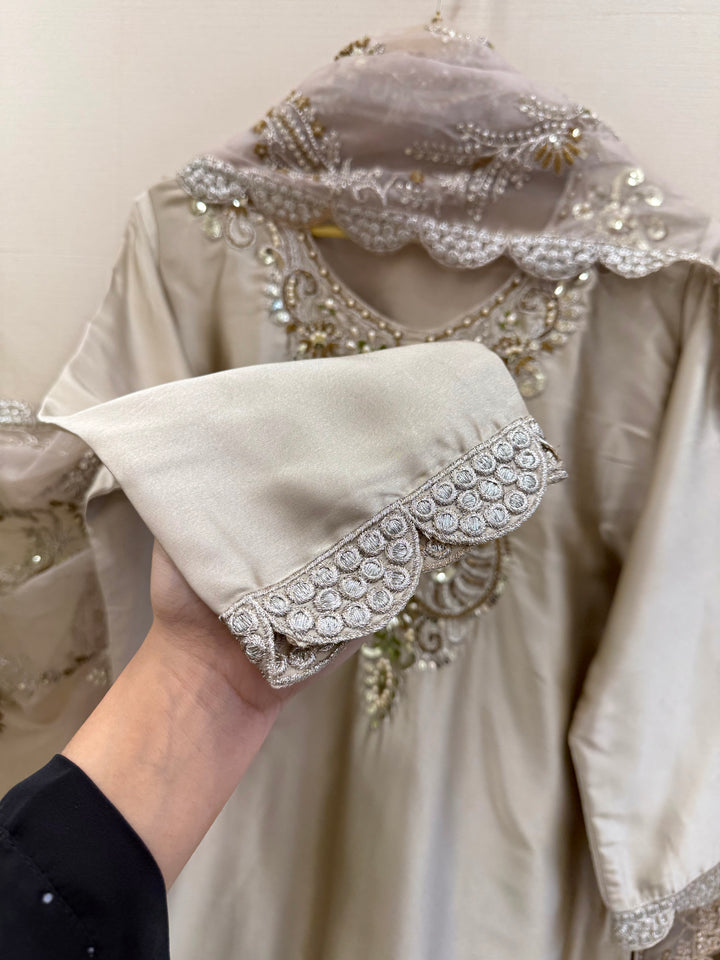 Pakistani Farshi Salwar suits