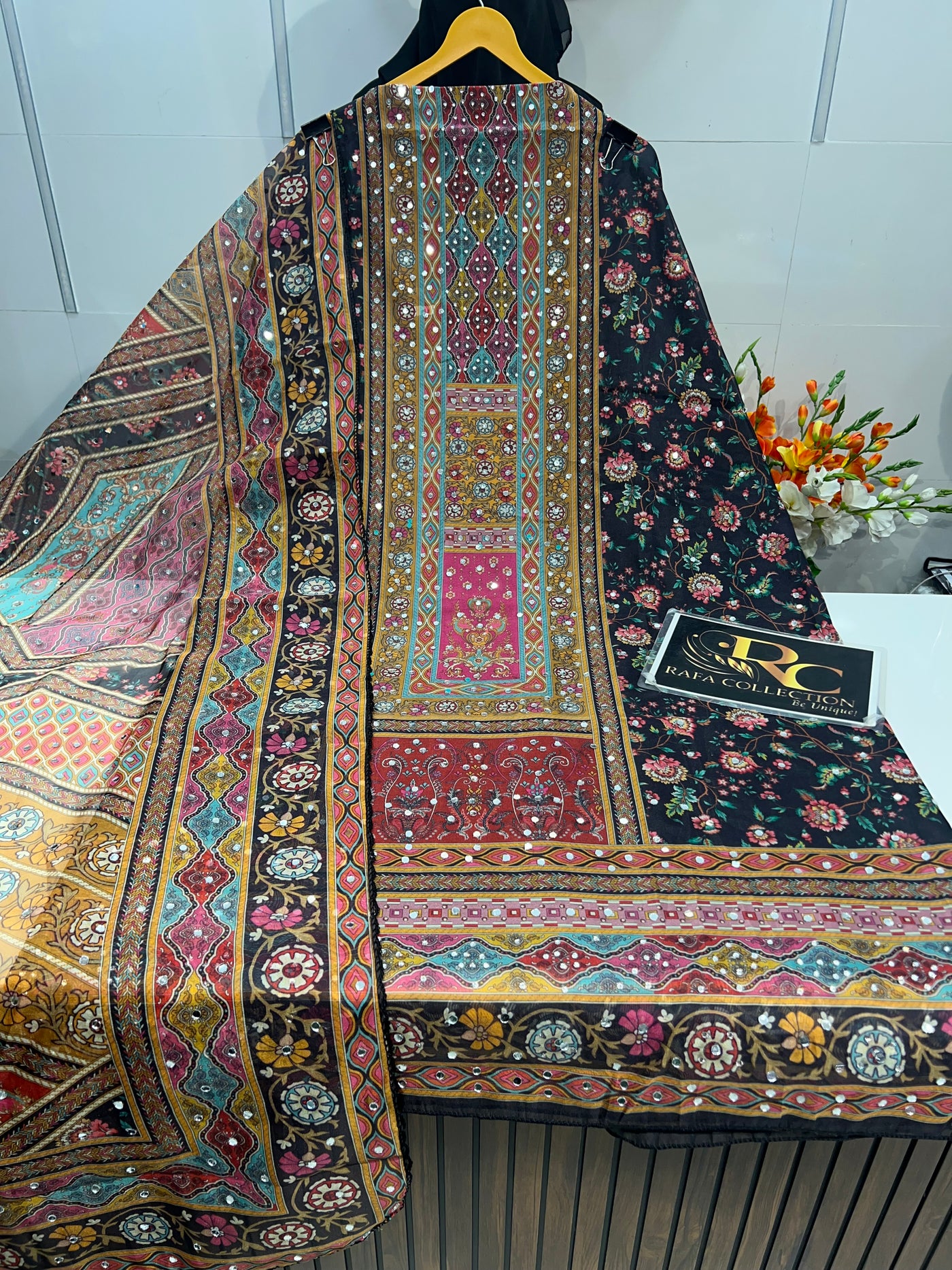 MIRROR WORK UNSTICH SUIT 1910