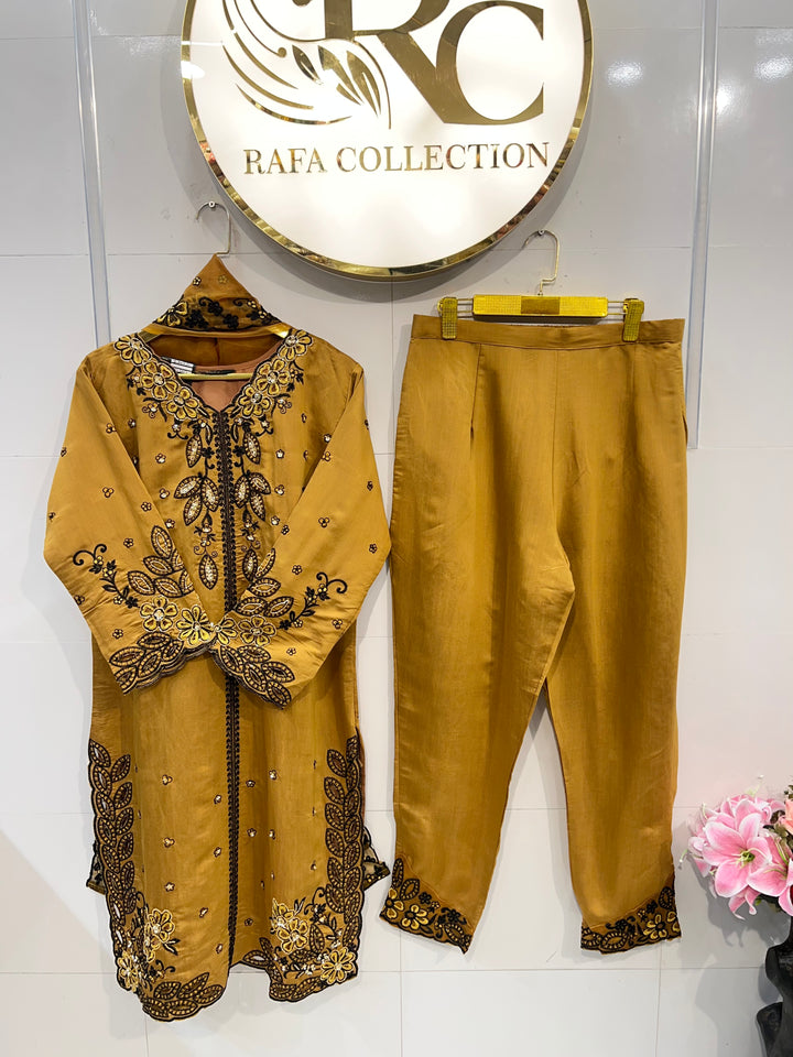 Cut  work suits 24526