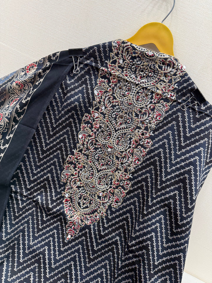 Printed unstitched suits 087