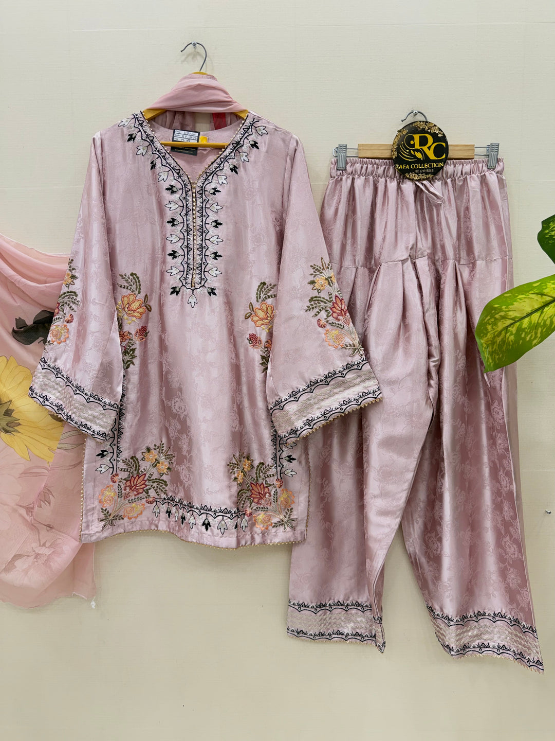 Embroidered Farshi Salwar