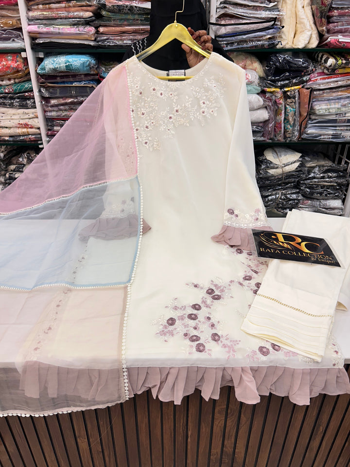 Pakistani formals 2376