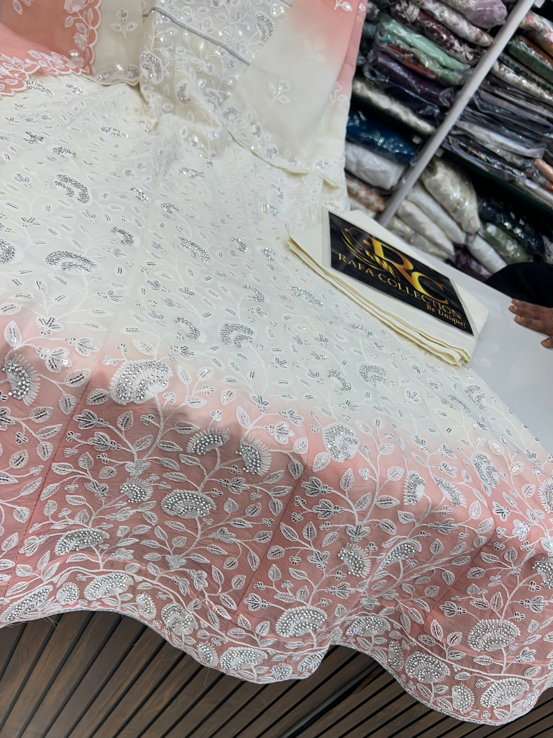 Semi stitch wedding gown 17395