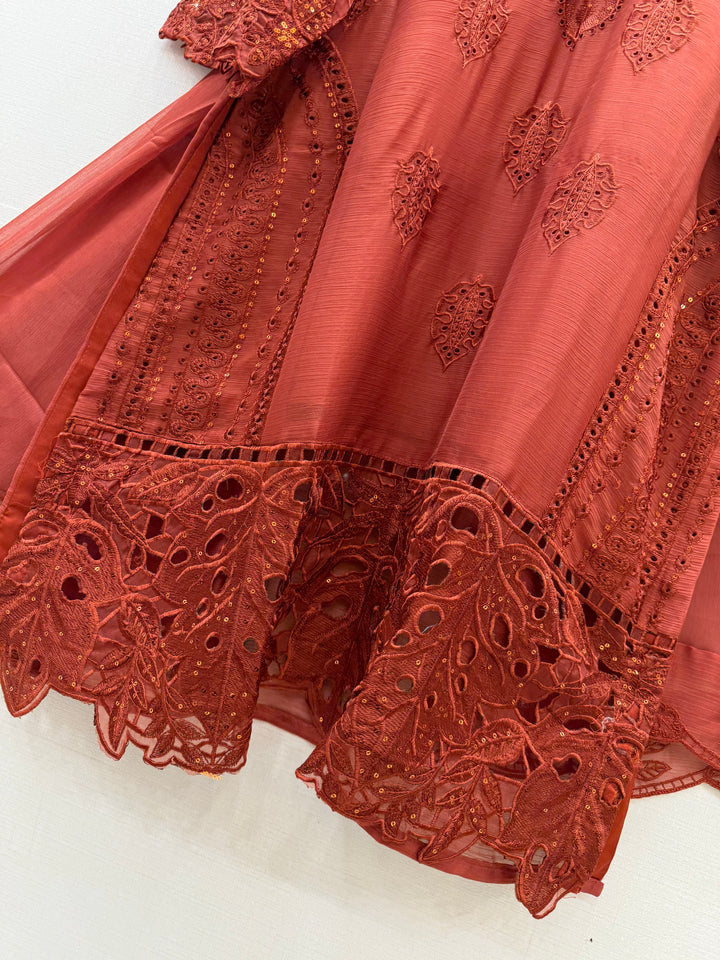 Embroidered suits 2959