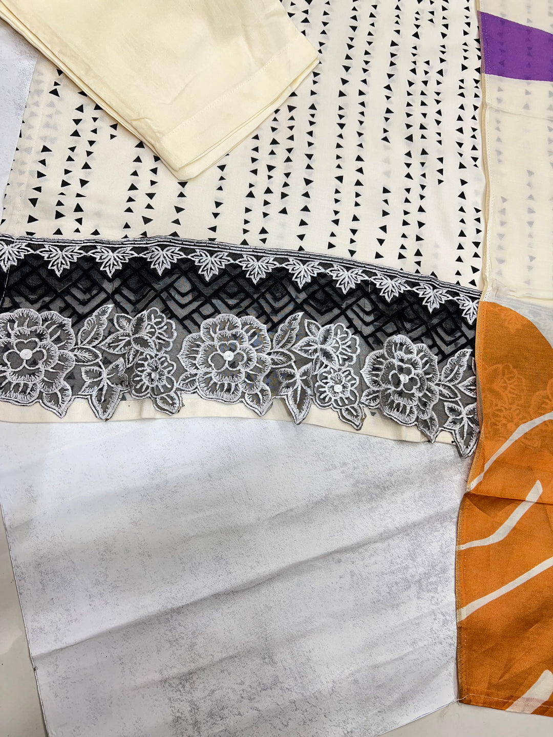 Pure Lawn suits  2529