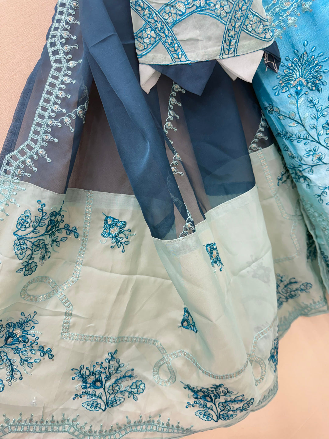 Pakistani Formals suits