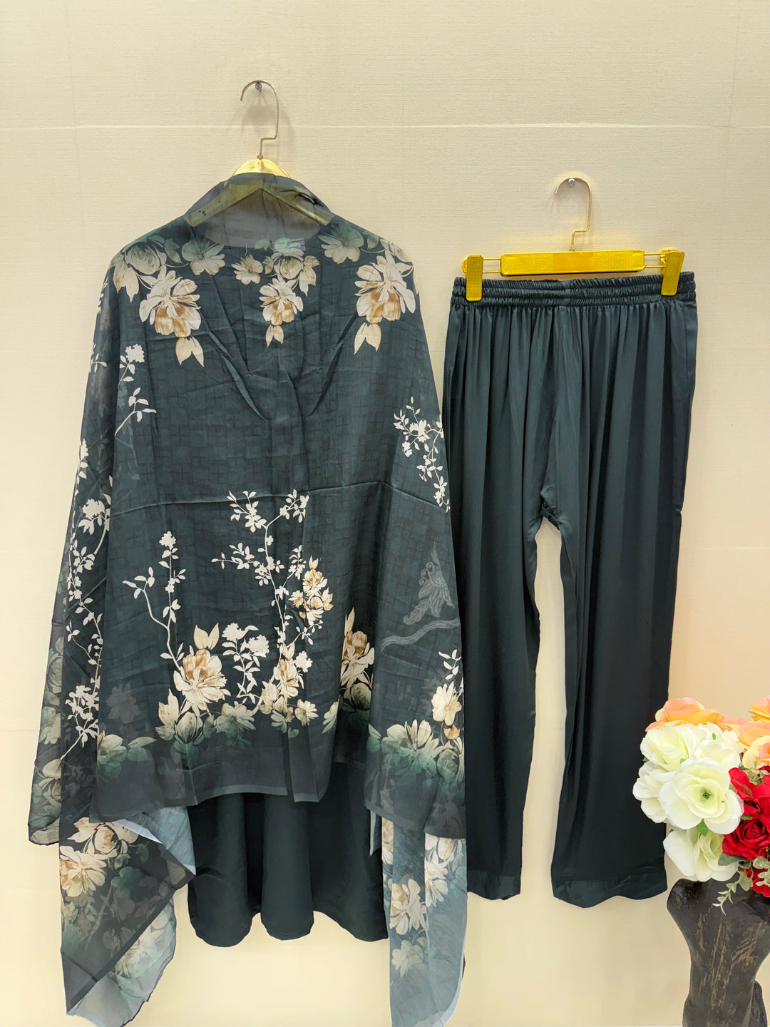 Pakistani Embroidered suits