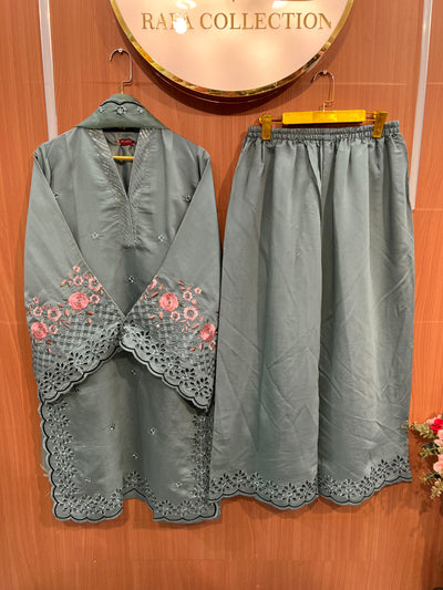 Pakistani formals suit 2648