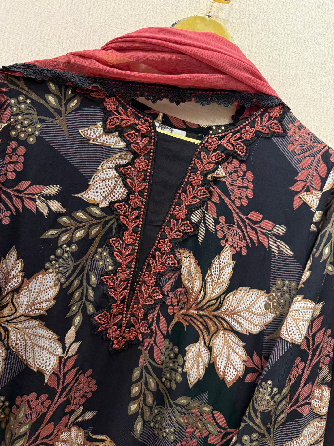 Pakistani cutwork suits