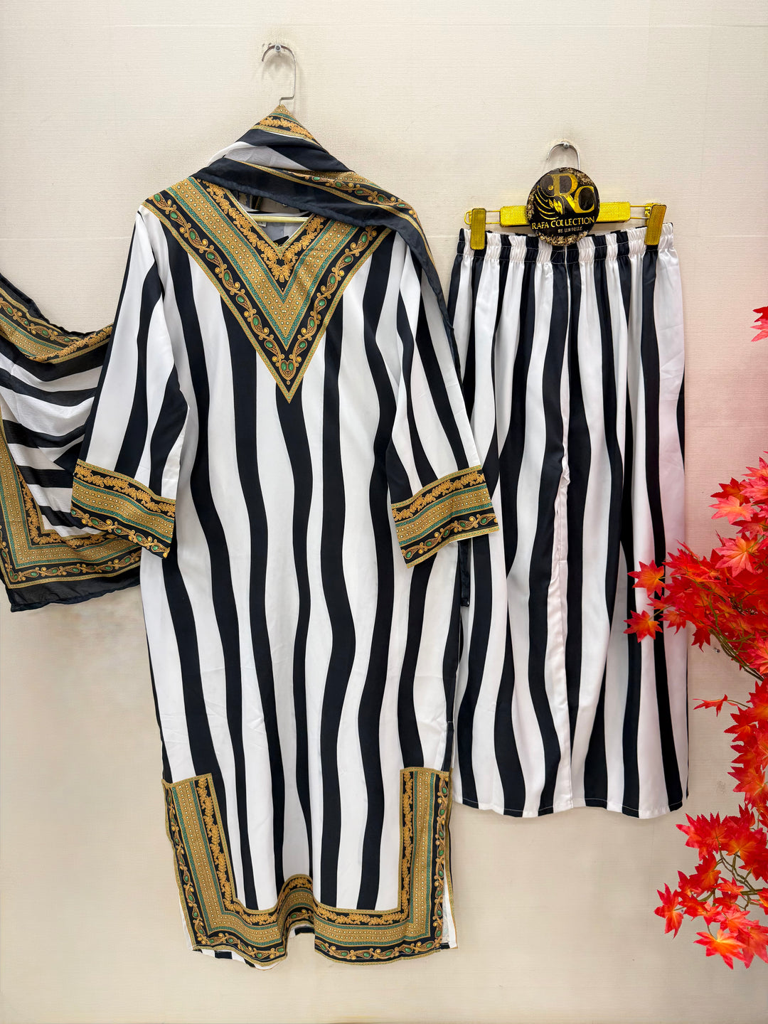 Printed pakistani kaftans
