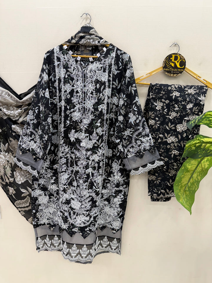 Pakistani embroidered suits