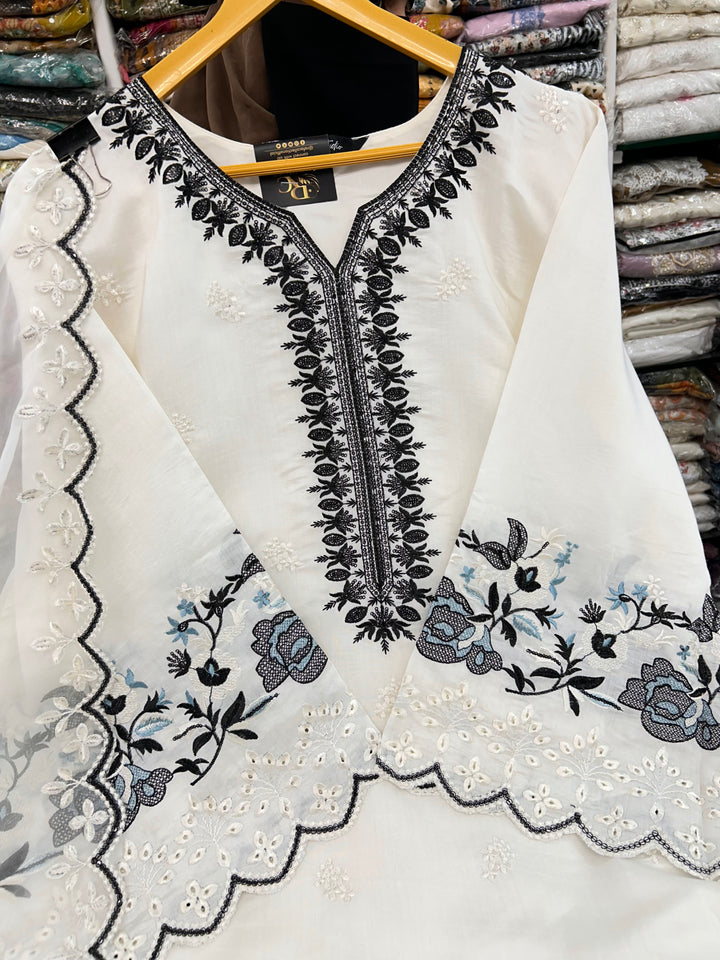 Pakistani Formals 2167