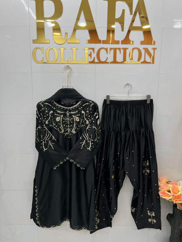 Pakistani Farshi salwar suits