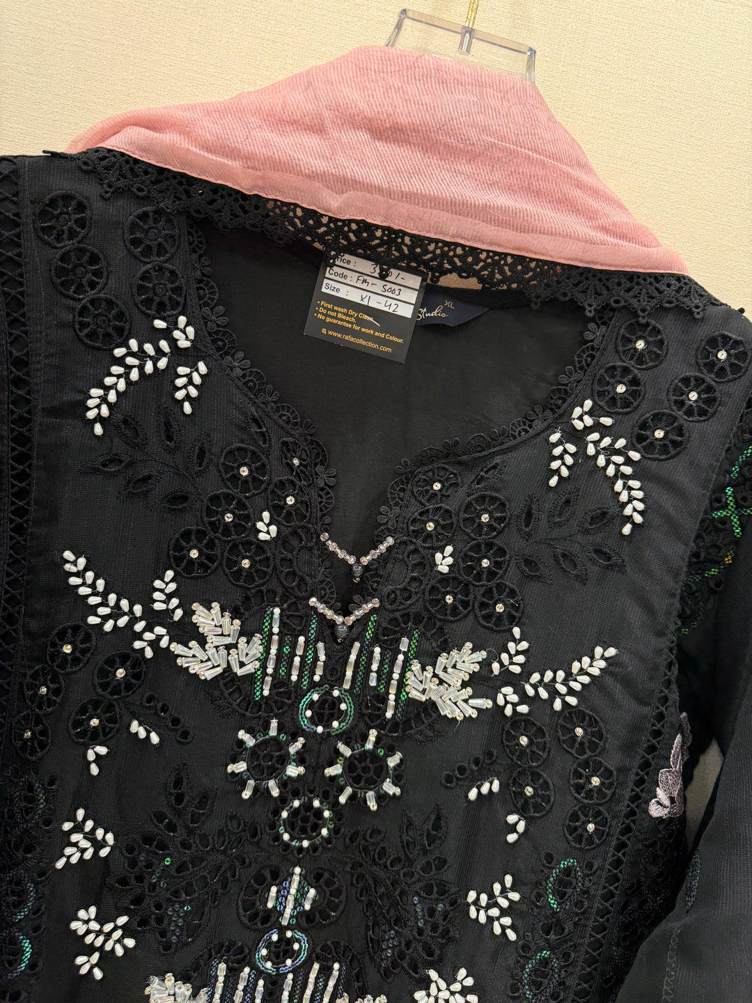 Premium cutwork suit 5003