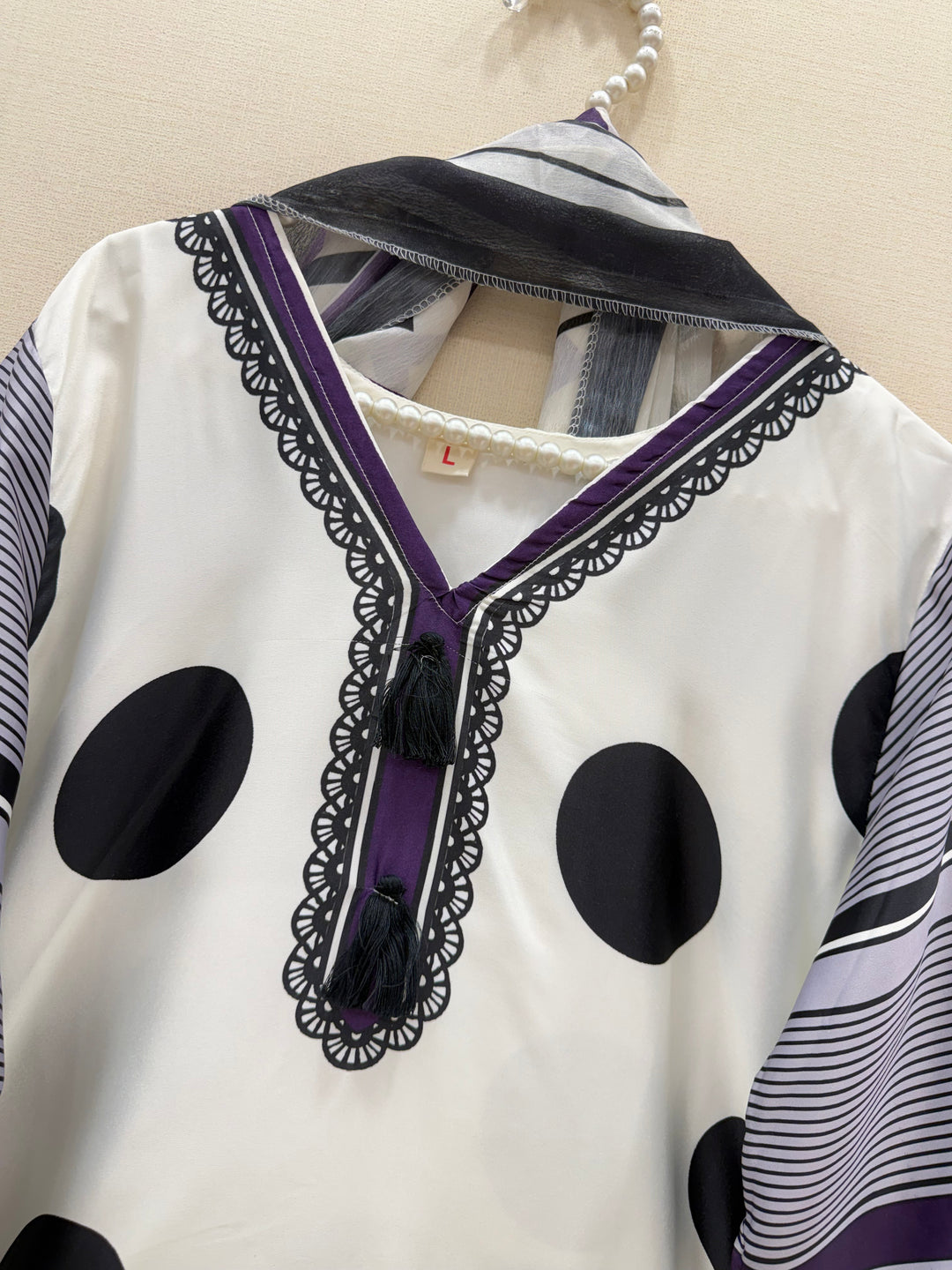 polka dot Pakistani Farshi suits