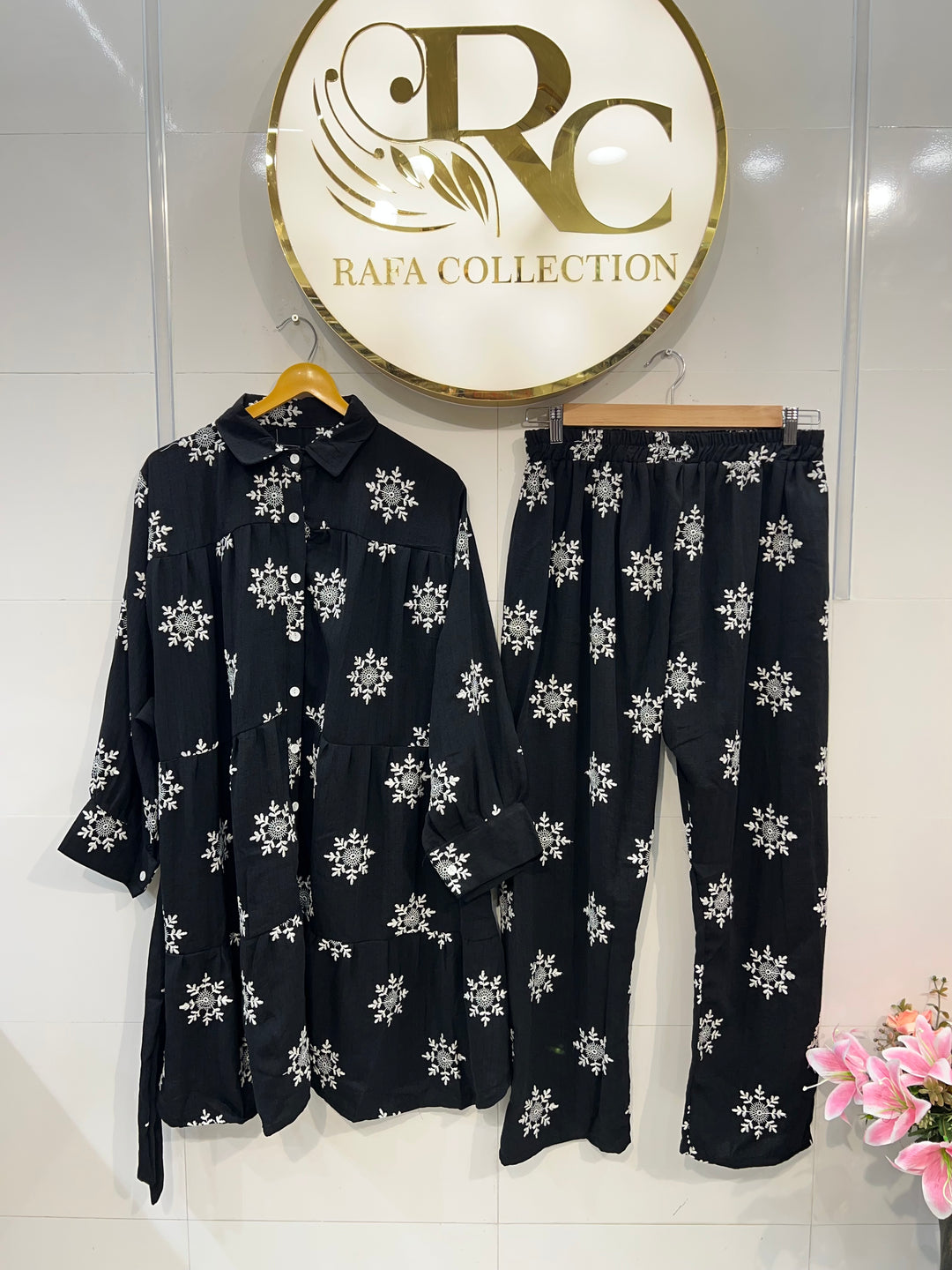 Embroidered Co-ord set 2304